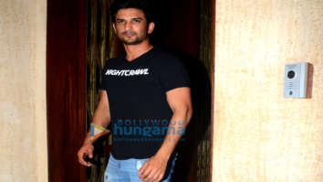 Sushant Singh Rajput, Kriti Sanon and Janhvi Kapoor spotted at Manish Malhotra’s house