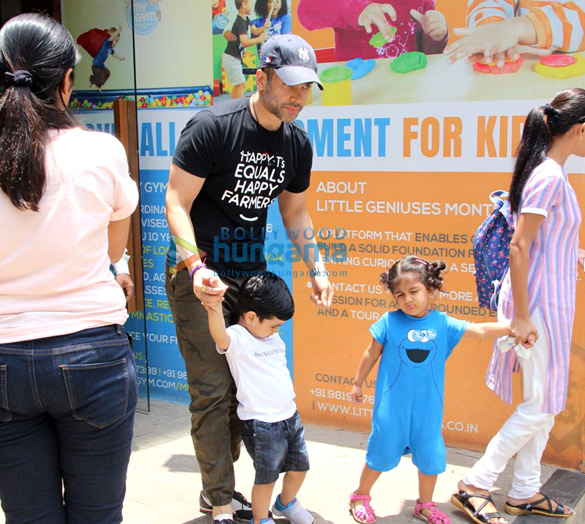 tusshar kapoor spotted at laksshya kapoors playschool 3