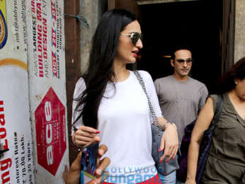 Twinkle Khanna and Anu Dewan spotted at Pali Bhavan