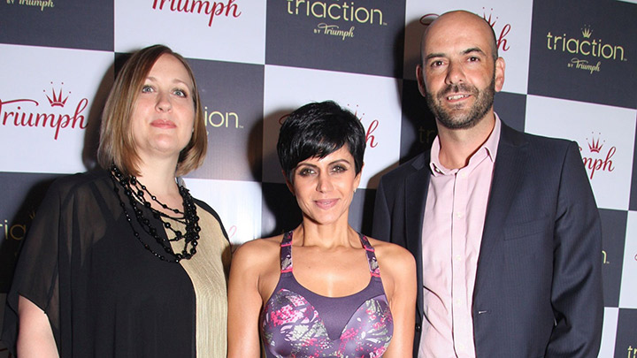 Uncut: Mandira Bedi @Triumph India Fashion Show 2018