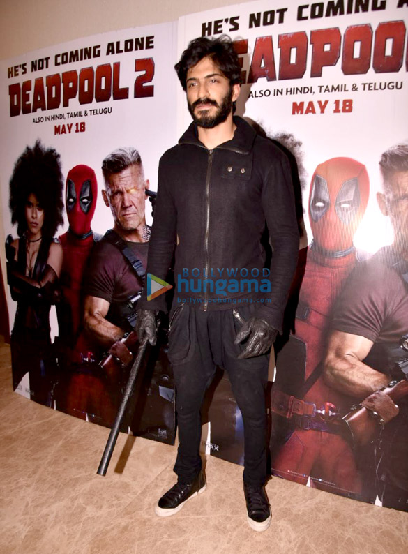 varun dhawan hosts a special screening of deadpool 2 4