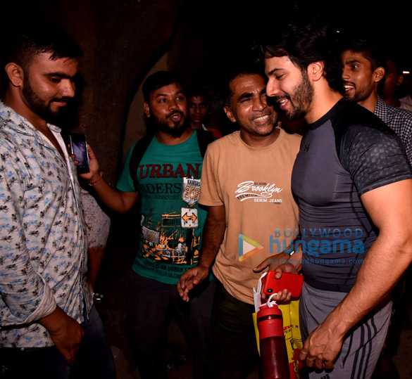 varun dhawan snapped post his gym session 6 2