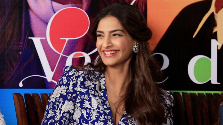 “TROLLED for fashion? WHO CARES????”: Sonam Kapoor | Kareena | Swara | Shikha “TROLLED for fashion? WHO CARES????”: Sonam Kapoor | Kareena | Swara | Shikha
