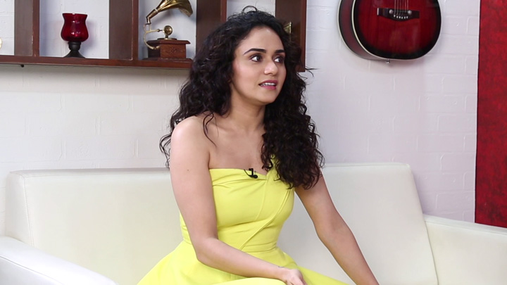 Amruta Khanvilkar: “Sensuality ki koi seema nahi…” | Damaged by Hungama