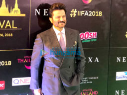 Kriti Sanon, Shraddha Kapoor, Anil Kapoor, Varun Dhawan and others snapped at the green carpet of IIFA Rocks 2018