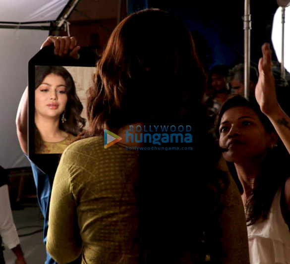 ayesha takia azmi snapped on location for a photoshoot at aarey colony 2