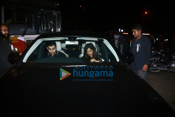 bhumi pednekar spotted with friends at bastian in bandra 2