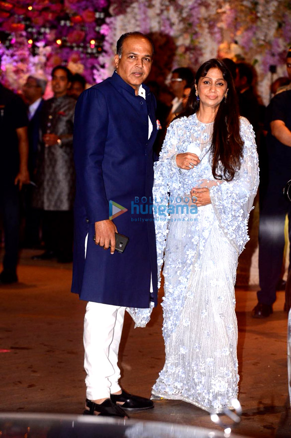 celebs grace akash ambani and shloka mehtas engagement party 30