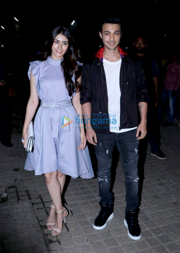 celebs grace the special screening of race 3 10