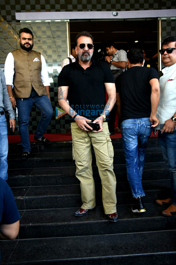 celebs grace the trailer launch of saheb biwi aur gangster 3 9