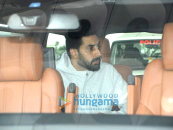 Daisy Shah, Anushka Sharma, Virat Kohli and others snapped at the airport