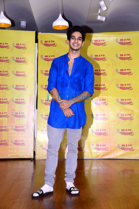 dhadak duo ishaan khatter and janhvi kapoor launch zingaat song 3