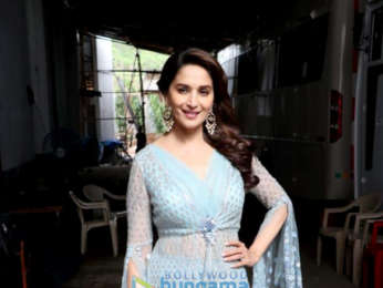 Govinda and Madhuri Dixit snapped on the sets of Dance Deewane in Film City