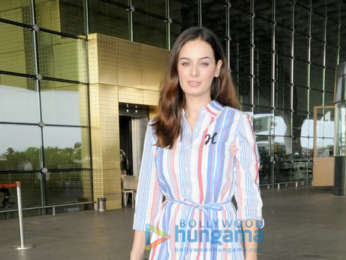 Evelyn Sharma snapped at the airport