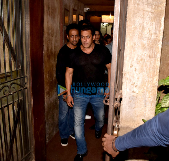 jacqueline fernandez hosts a party for race 3 team 8