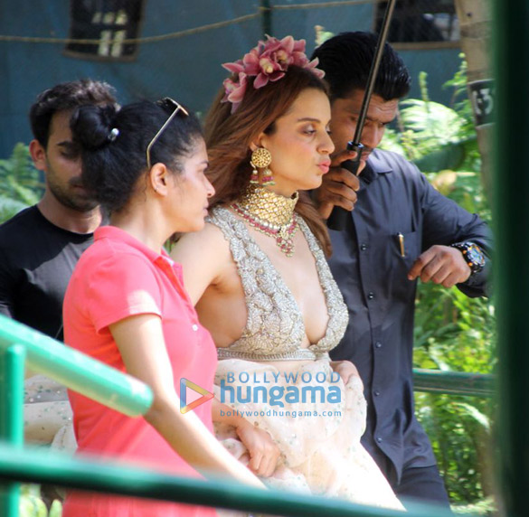 kangana ranaut snapped at the location of her film 2