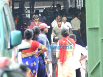 Madhuri Dixit, Ajay Devgn and Anil Kapoor snapped on the location of 'Total Dhamaal'