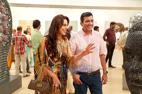 mahima chaudhry pooja bedi sanjeev kapoor others grace prabhakar singhs art show ensemble 4