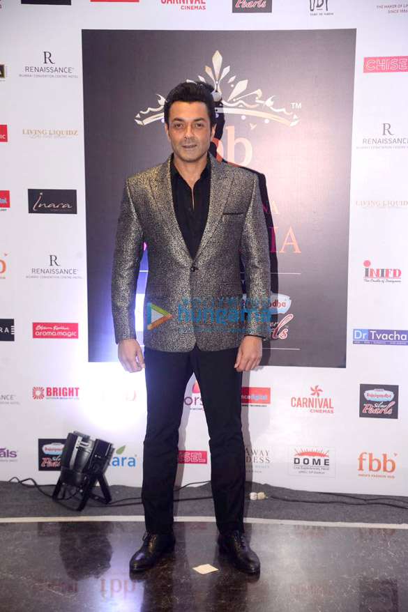 malaika arora irfan pathan k l rahul and others attend femina miss india 2018 grand finale 6