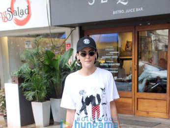Mandana Karimi spotted at Sequel Cafe in Bandra