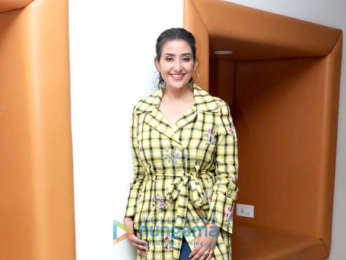 Manisha Koirala snapped promoting Sanju at Rajkumar Hirani's office