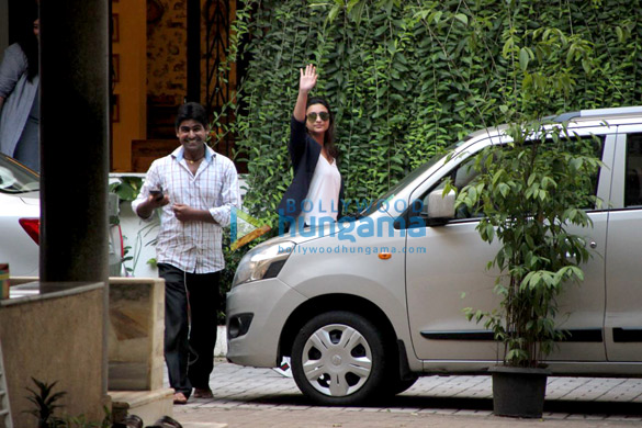 parineeti chopra spotted at maddock films office 3