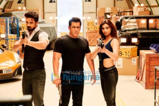 Movie Stills Of The Movie Race 3