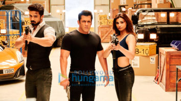 Movie Stills Of The Movie Race 3