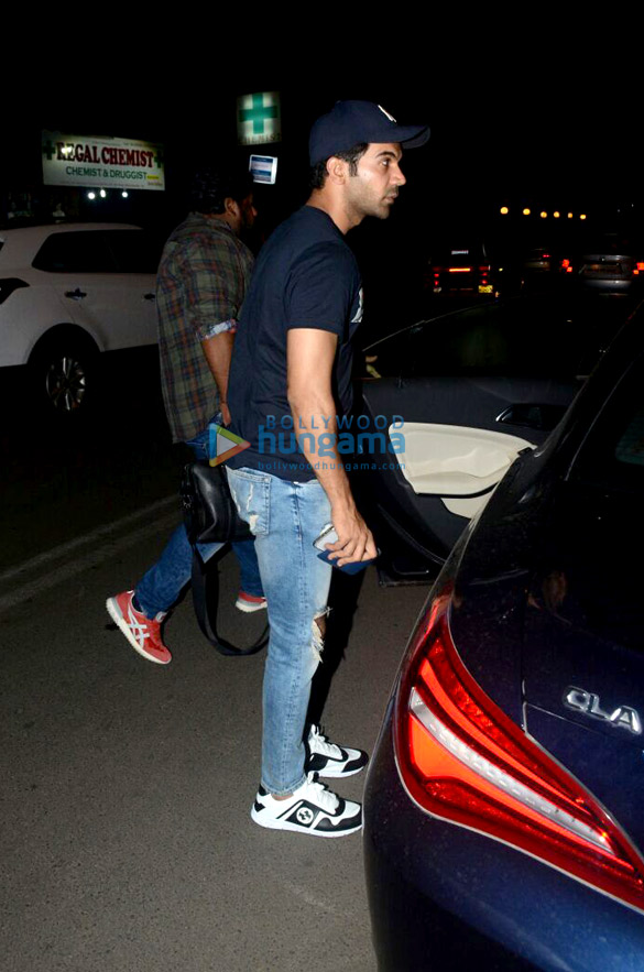 Rajkummar Rao and Patralekha spotted at Farmers’ Cafe in Bandra Rajkummar Rao and Patralekha spotted at Farmers’ Cafe in Bandra