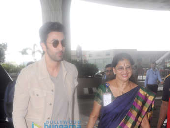 Ranbir Kapoor snapped at the airport leaving to attend the IIFA awards in New York