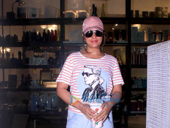 Richa Chadda spotted at BBlunt in Khar