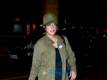 Salman Khan, Jacqueline Fernandez, Janhvi Kapoor, Bipasha Basu and others snapped at the airport