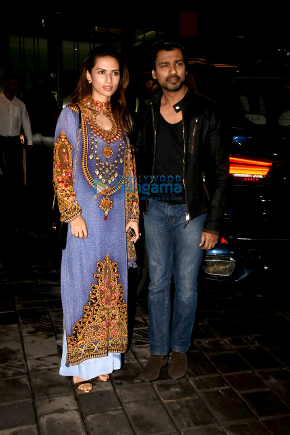 salman khan sonakshi sinha iulia vantur and others snapped at eid party 11