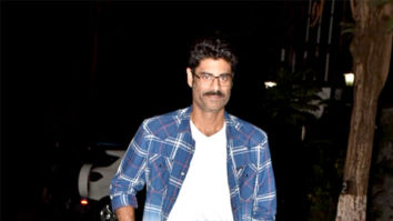 Sikander Kher snapped in Mumbai