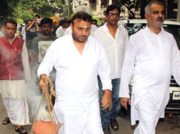 UNCUT: Funeral Ceremony of Director Anil Sharma’s Mother