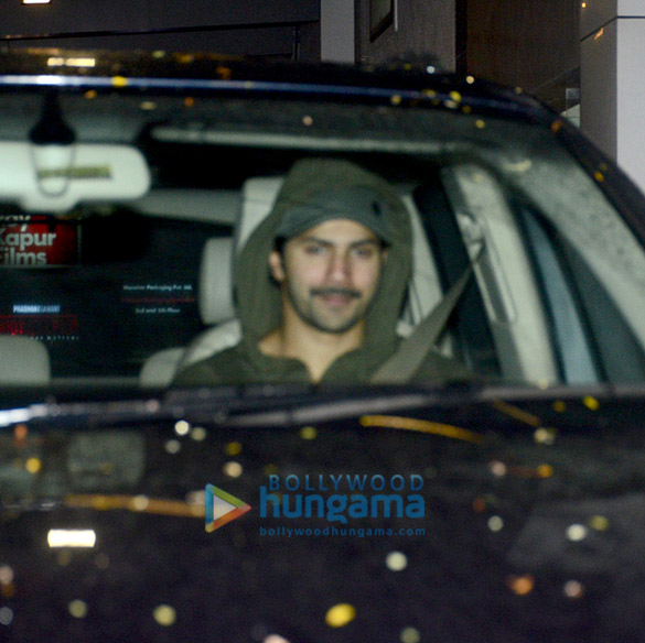 varun dhawan snapped post gym session 5