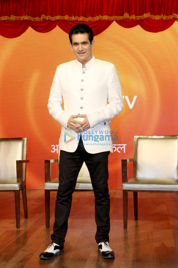 vivek oberoi and omung kumar snapped at zee tv indias best dramebaaz press conference 1