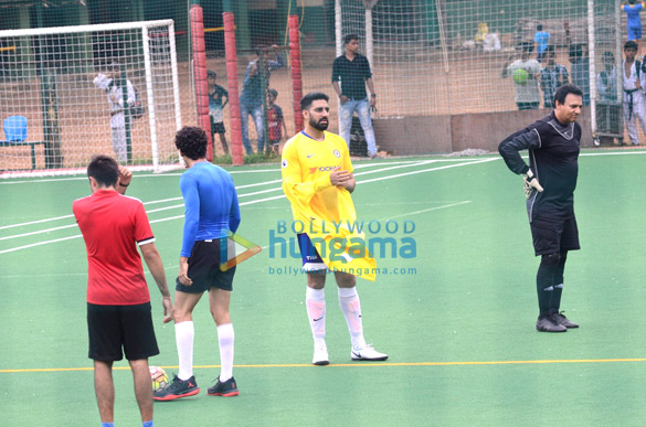 abhishek bachchan and mahendra singh dhoni and others snapped at a football match 3