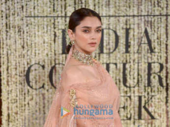 Aditi Rao Hydari walks the ramp for Tarun Tahiliani at India Couture Week 2018