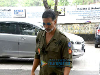 Akshay Kumar snapped at PVR, Juhu
