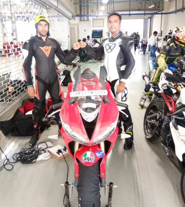 Amit Sadh becomes the first Bollywood celebrity to join a popular superbike team
