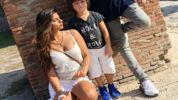 Aryan, Suhana and AbRam’s cute moment captured by papa Shah Rukh Khan will be etched in our memory for years to come