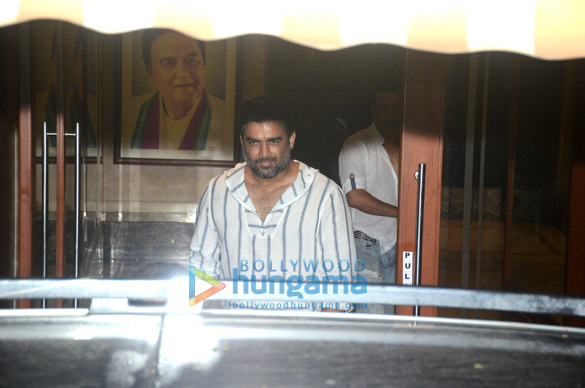 celebs grace sanjay dutts birthday bash 4