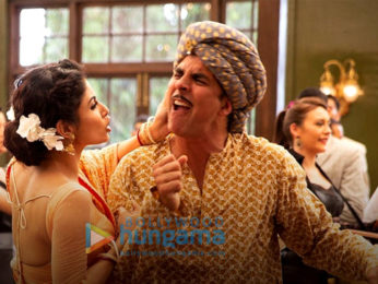 Movie stills of the movie Gold