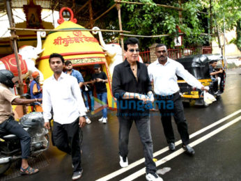 Jeetendra and Ekta Kapoor seek blessings at Shani Temple in Juhu