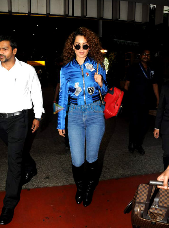 kangana ranaut snapped at the airport 4 2