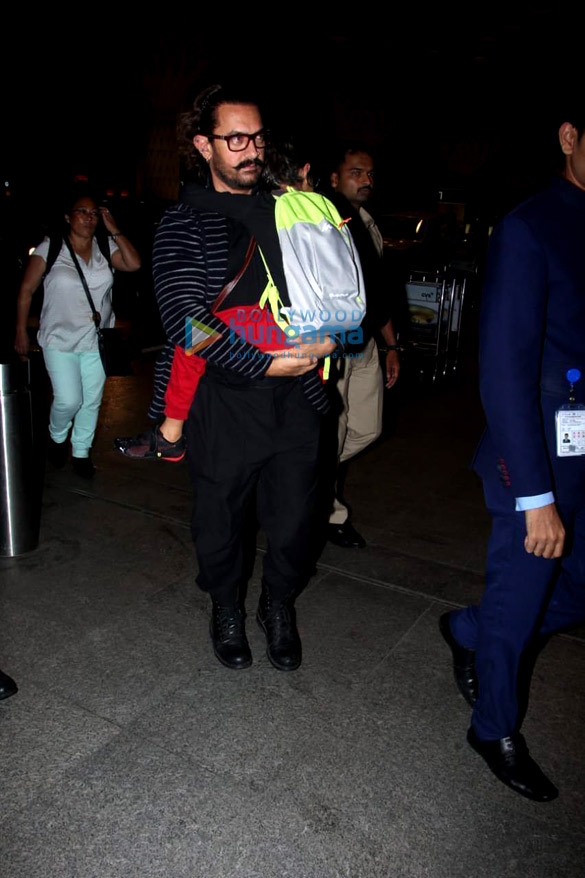 Aamir Khan, Kriti Sanon, Sophie Choudry and others snapped at the airport Aamir Khan, Kriti Sanon, Sophie Choudry and others snapped at the airport
