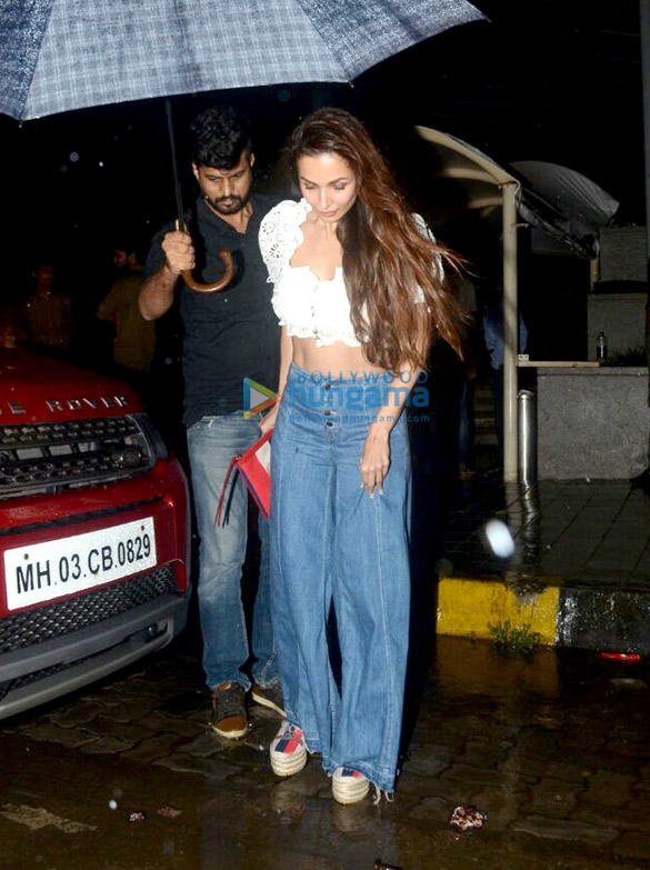 malaika arora snapped at bkc in bandra 1