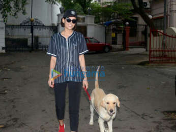 Mandana Karimi spotted at Bandra