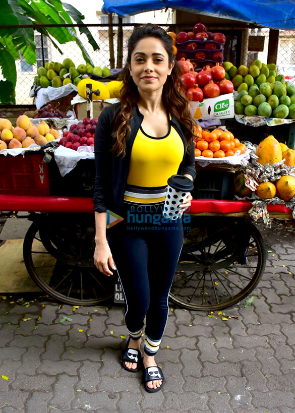 Nushrat Bharucha snapped in Bandra Nushrat Bharucha snapped in Bandra